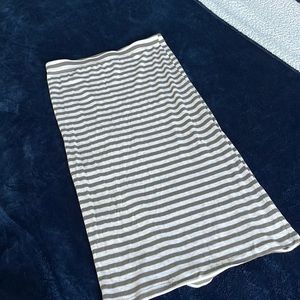 Long skirt forever 21 size small